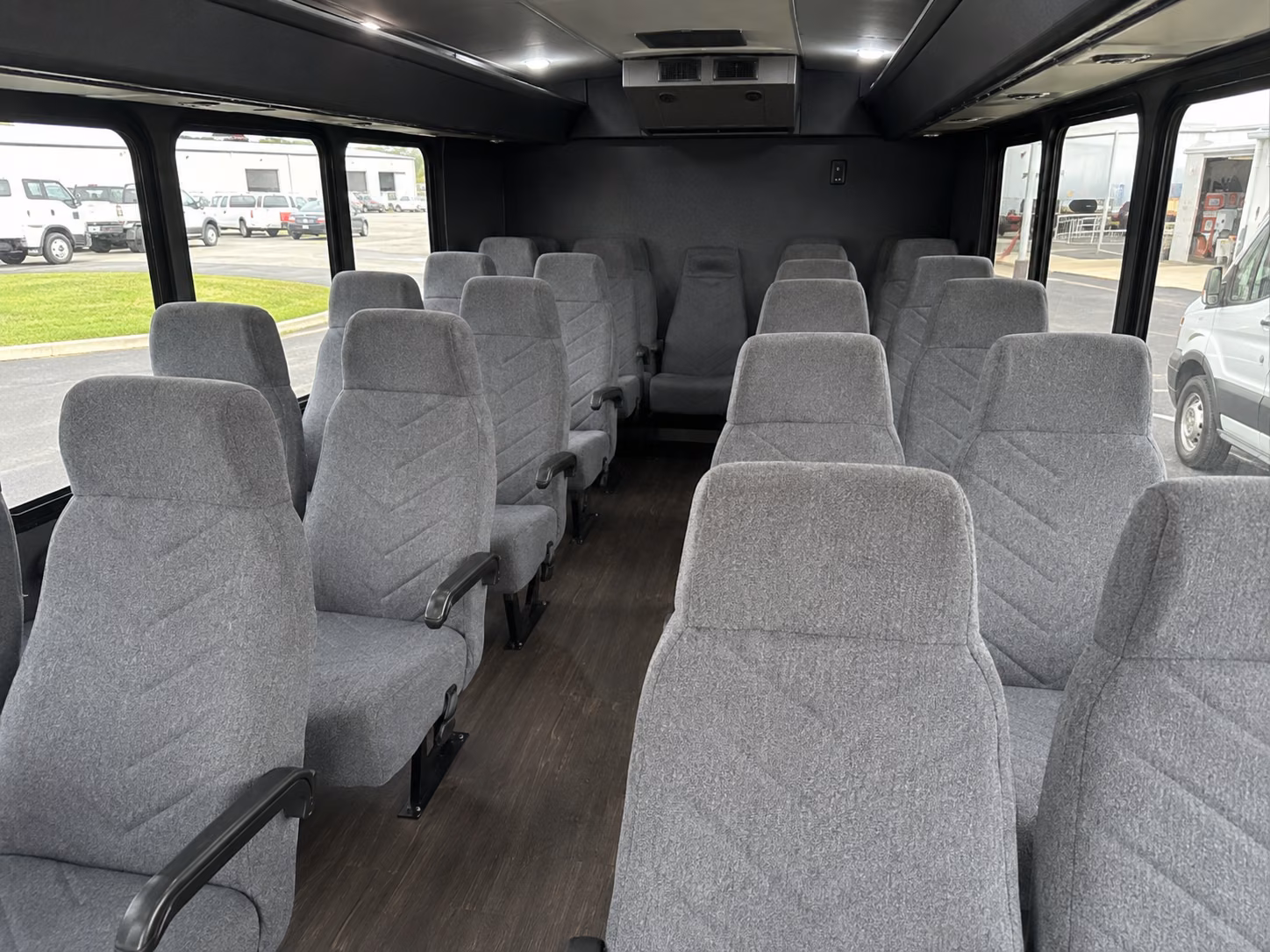 shuttle buses for wedding guests between boca raton hotels and your venue